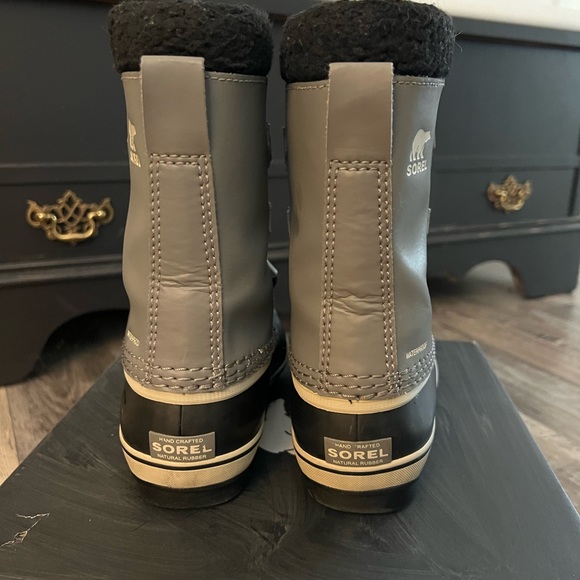 SOREL Yoot PAC TP boot (youth size 1) - Picture 4 of 11